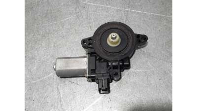 MOTOR ELEVALUNAS DELANTERO IZQUIERDO MAZDA 2 LIM. 1.3 16V (75 CV) DE 2010 - D.4506475 / D66515958X