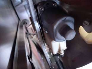 ELEVALUNAS TRASERO IZQUIERDO CITROEN C4 BERLINA 1.6 16V HDi (90 CV) DE 2009 - D.4508494