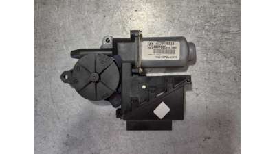 MOTOR ELEVALUNAS DELANTERO DERECHO KIA CEED 1.4 (99 CV) DE 2014 - D.4517009