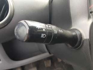 MANDO LUCES Y LIMPIA TOYOTA AYGO 1.0 (68 CV) DE 2010 - D.4517756