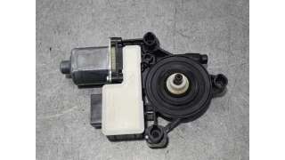 MOTOR ELEVALUNAS TRASERO DERECHO VOLKSWAGEN GOLF VII LIM. el (136 CV) DE 2020 - D.4522880 / 5Q0959408