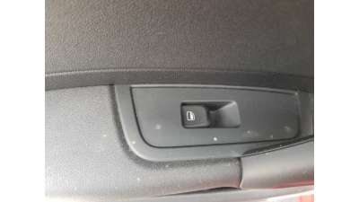 MANDO ELEVALUNAS TRASERO IZQUIERDO AUDI A1 SPORTBACK 1.6 TDI (105 CV) DE 2013 - D.4528282