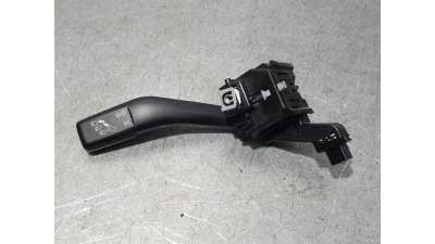 MANDO INTERMITENTES VOLKSWAGEN GOLF VI 2.0 TDI (110 CV) DE 2009 - D.4530295 / 1K09583513E