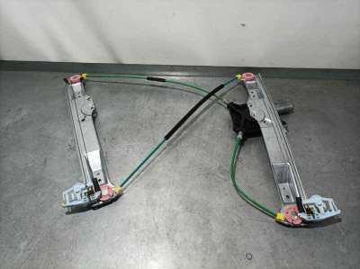 ELEVALUNAS DELANTERO DERECHO OPEL CORSA E 1.4 (90 CV) DE 2015 - D.4531170 / 541613212