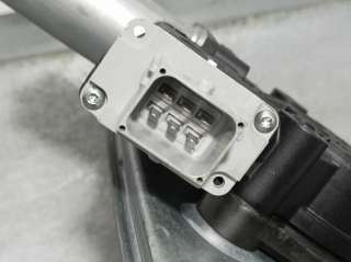 ELEVALUNAS DELANTERO DERECHO OPEL CORSA E 1.4 (90 CV) DE 2015 - D.4531170 / 541613212