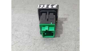 INTERRUPTOR PEUGEOT 5008 1.2 12V e-THP (131 CV) DE 2020 - D.4531406 / 9810617577