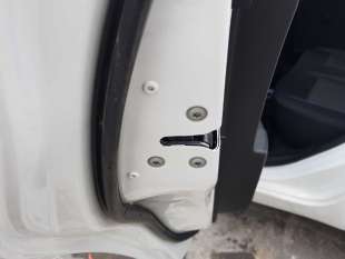 CERRADURA PUERTA TRASERA IZQUIERDA  NISSAN MICRA V 0.9 C.C. DE 2019 - D.4533195
