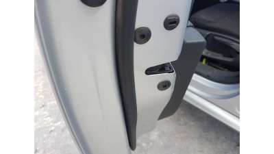 CERRADURA PUERTA DELANTERA IZQUIERDA  VOLKSWAGEN PASSAT VARIANT 2.0 TDI (140 CV) DE 2013 - D.4533619