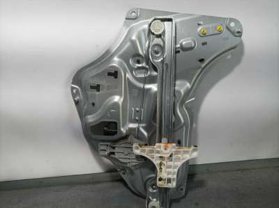 ELEVALUNAS TRASERO DERECHO HYUNDAI IX35 1.7 CRDi (116 CV) DE 2011 - D.4534231 / 834802Y010