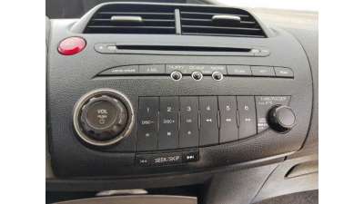 SISTEMA AUDIO / RADIO CD HONDA CIVIC BERLINA 5 2.2 CTDI (140 CV) DE 2006 - D.4538004