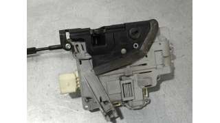 CERRADURA PUERTA TRASERA IZQUIERDA  VOLKSWAGEN PASSAT BERLINA 2.0 TDI (140 CV) DE 2008 - D.4538223 / 3C4839015A