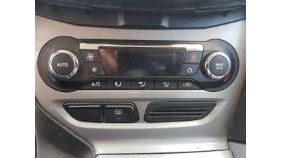 MANDO CLIMATIZADOR FORD FOCUS LIM. 1.6 TDCi (95 CV) DE 2012 - D.4538684