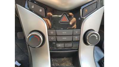 MANDO CLIMATIZADOR CHEVROLET CRUZE HATCHBACK 2.0 D (163 CV) DE 2012 - D.4540826