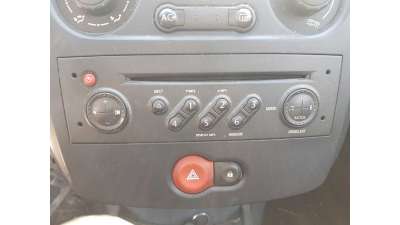 SISTEMA AUDIO / RADIO CD RENAULT CLIO III 1.5 dCi D (86 CV) DE 2009 - D.4541789