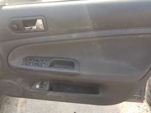 ELEVALUNAS DELANTERO DERECHO VOLKSWAGEN PASSAT BERLINA 1.9 TDI (101 CV) DE 2004 - D.4556604