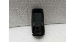 MANDO ELEVALUNAS DELANTERO DERECHO ALFA ROMEO MITO 1.4 Turbo (170 CV) DE 2010 - D.4562044 2