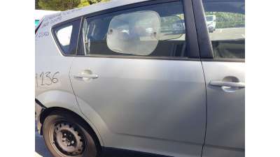 PUERTA TRASERA DERECHA TOYOTA COROLLA VERSO 2.2 Turbodiesel (136 CV) DE 2009 - D.4563248