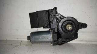 MOTOR ELEVALUNAS TRASERO IZQUIERDO VOLKSWAGEN PASSAT BERLINA 1.9 TDI (131 CV) DE 2001 - D.3252735