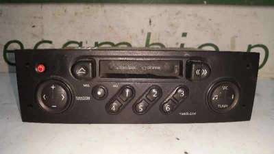 SISTEMA AUDIO / RADIOCASSET RENAULT MEGANE II BERLINA 5P 1.9 dCi D (120 CV) DE 2002 - D.3558050 / 22DC25762