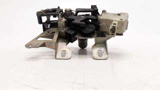 CERRADURA MALETERO / PORTON VOLKSWAGEN PASSAT BERLINA  - M.1182911 / 3B0827297