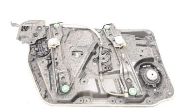 ELEVALUNAS DELANTERO DERECHO MERCEDES CLASE GLA  - M.1079968 / A1767200279