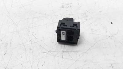 MANDO ELEVALUNAS TRASERO IZQUIERDO ALFA ROMEO GIULIA  - M.1182565 / 156116906
